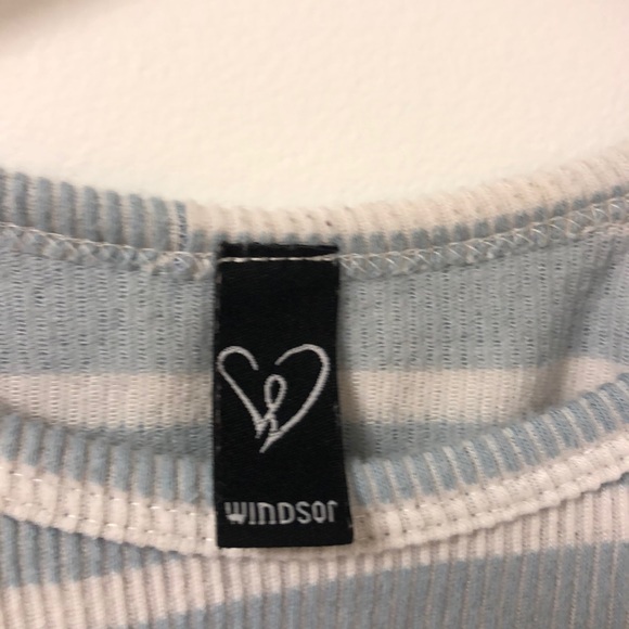 Top - Picture 2 of 2